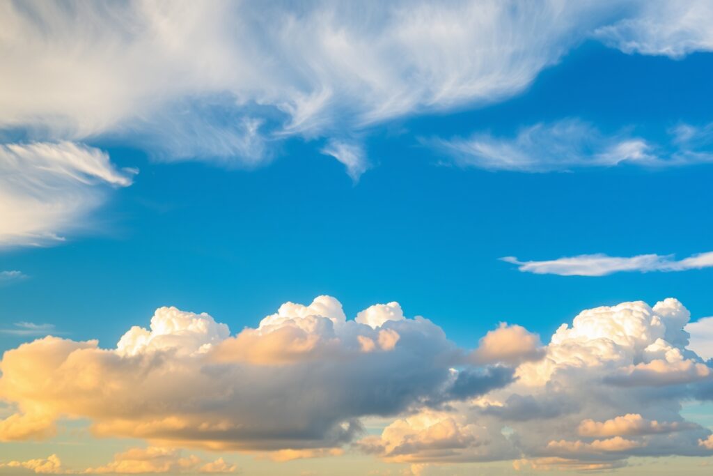 Dreamy Soft Clouds in a Vast Sky – free AI stock image
