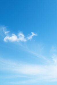 Serene Gradient Sky with Floating Clouds – free AI stock image