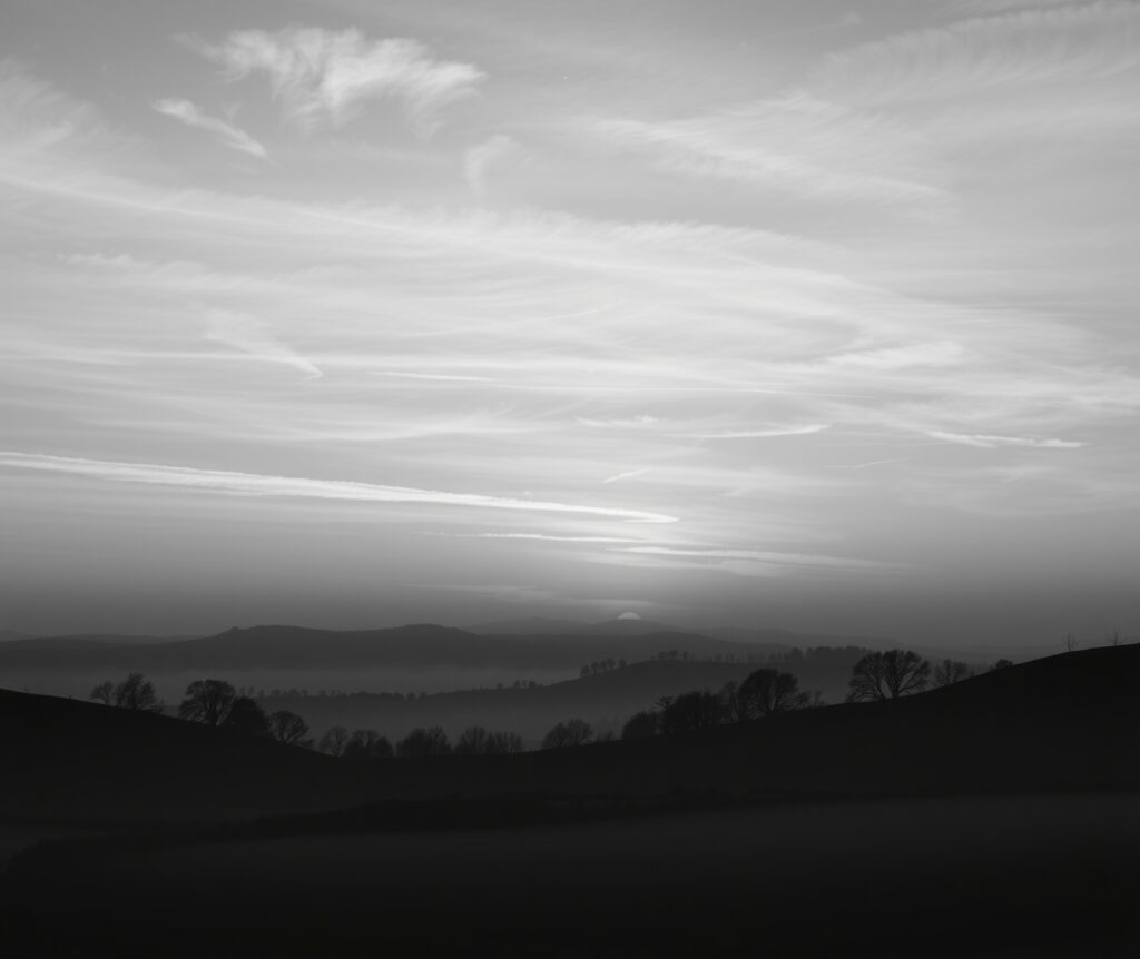 Serene Monochrome Landscape at Dusk – free AI stock image