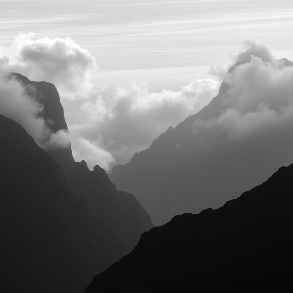 Serene Monochrome Mountain Landscape – free AI stock image