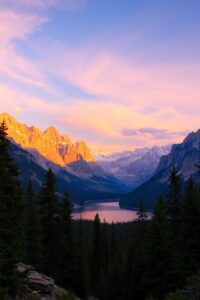 Serene Mountain Landscape at Sunrise – free AI stock image