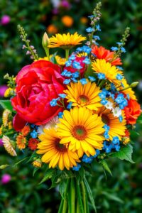 A Vibrant Bouquet of Summer Flowers – free AI stock image