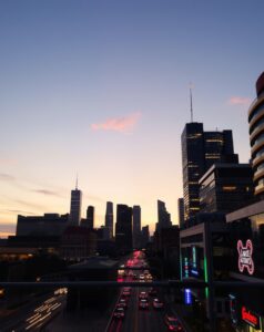 Vibrant Cityscape at Dusk – free AI stock image