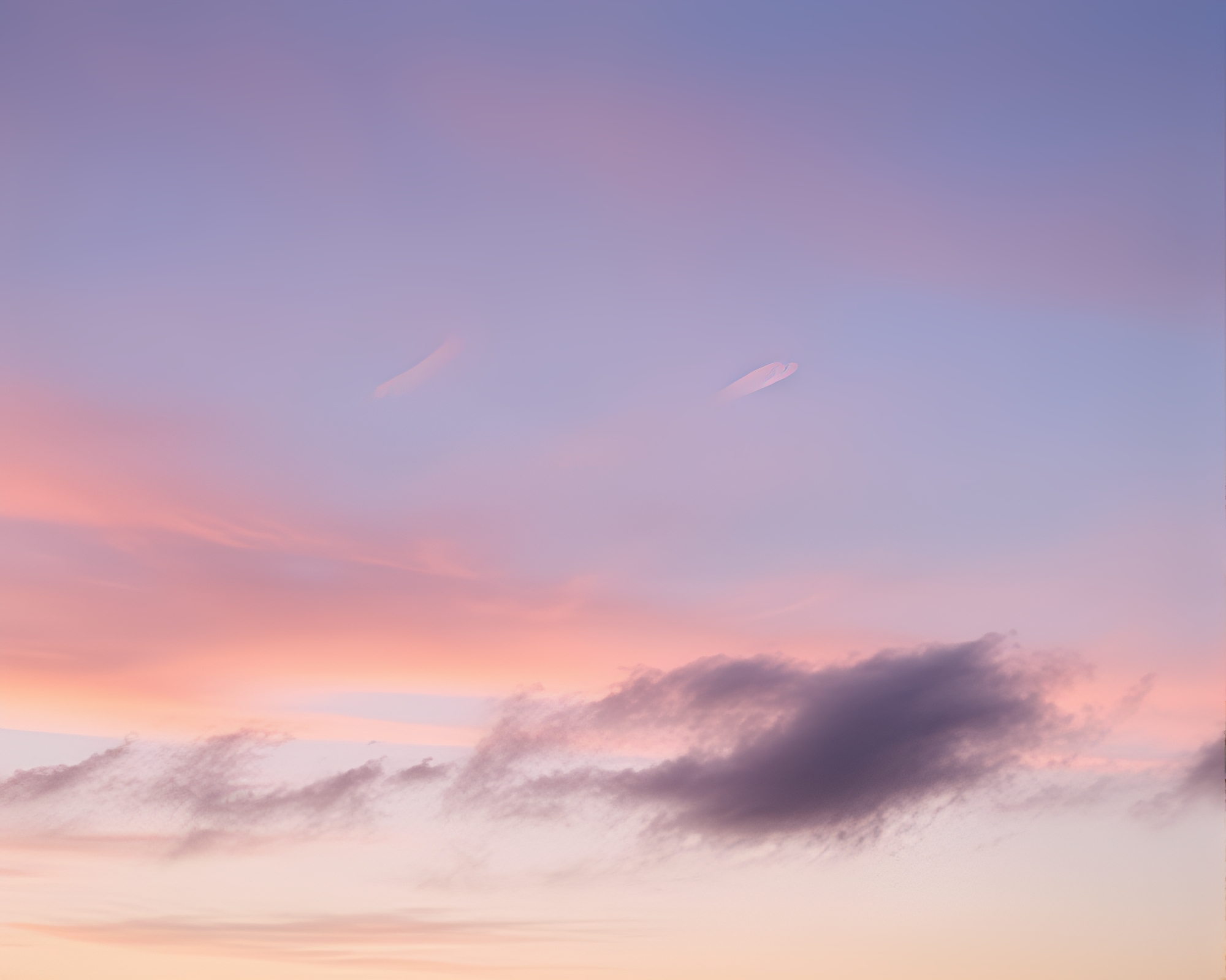 Ethereal Twilight Cloudscape with Dreamy Pastel Hues – free AI stock image
