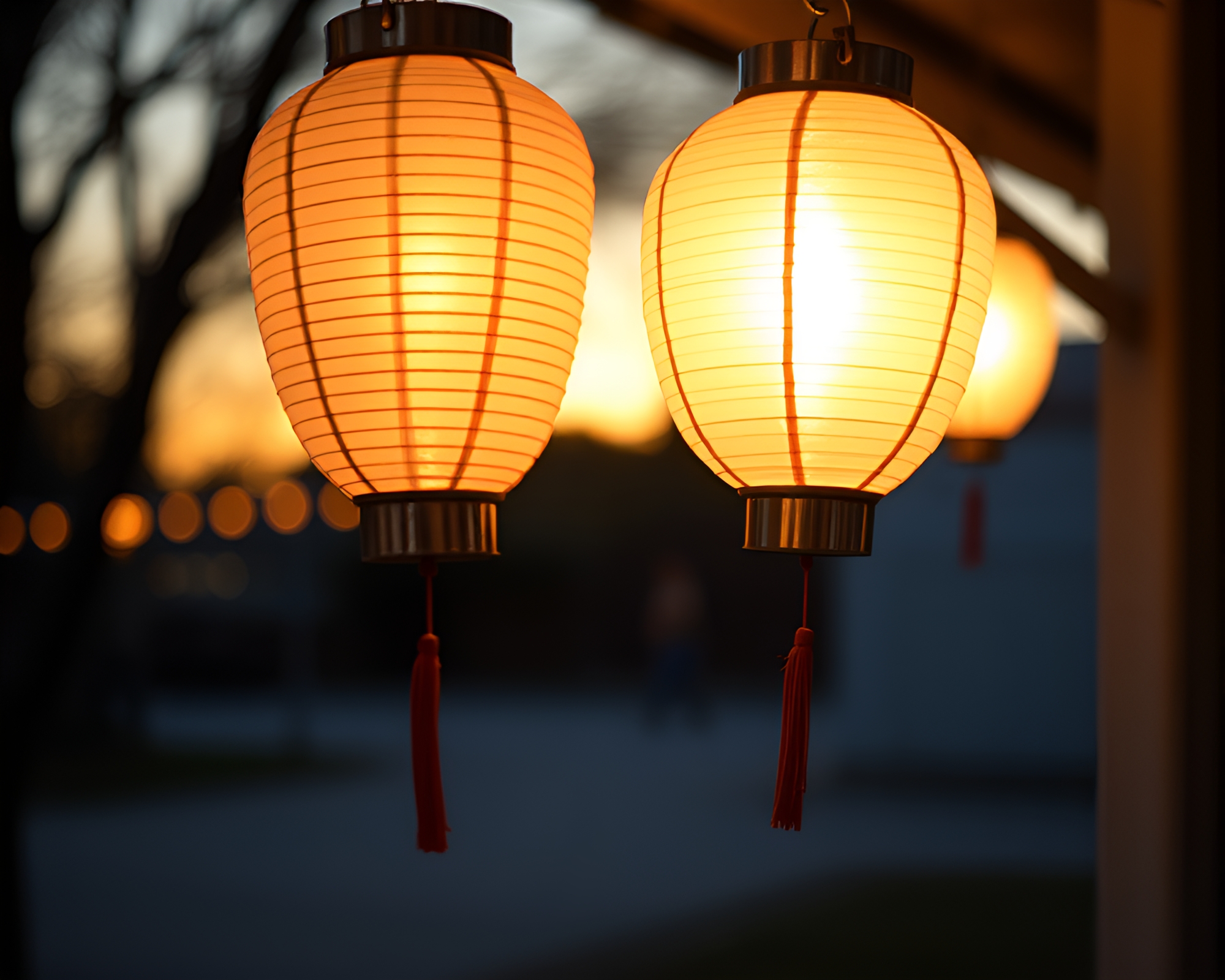 Chrome Lantern Reflections in Warm Ambient Glow – free AI stock image