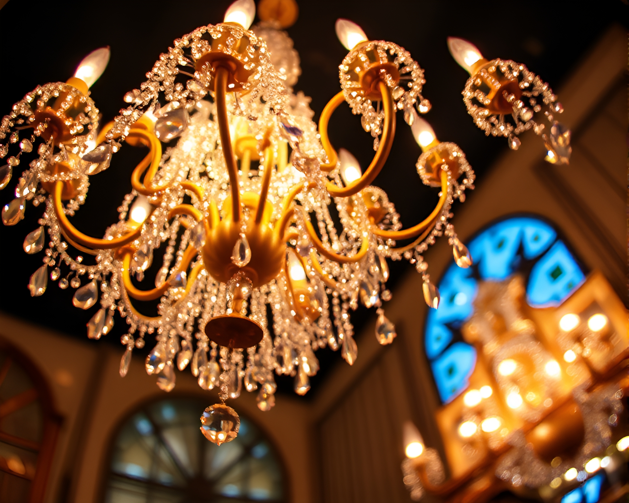Surreal Chandelier Reflection in Fisheye Lens – free AI stock image