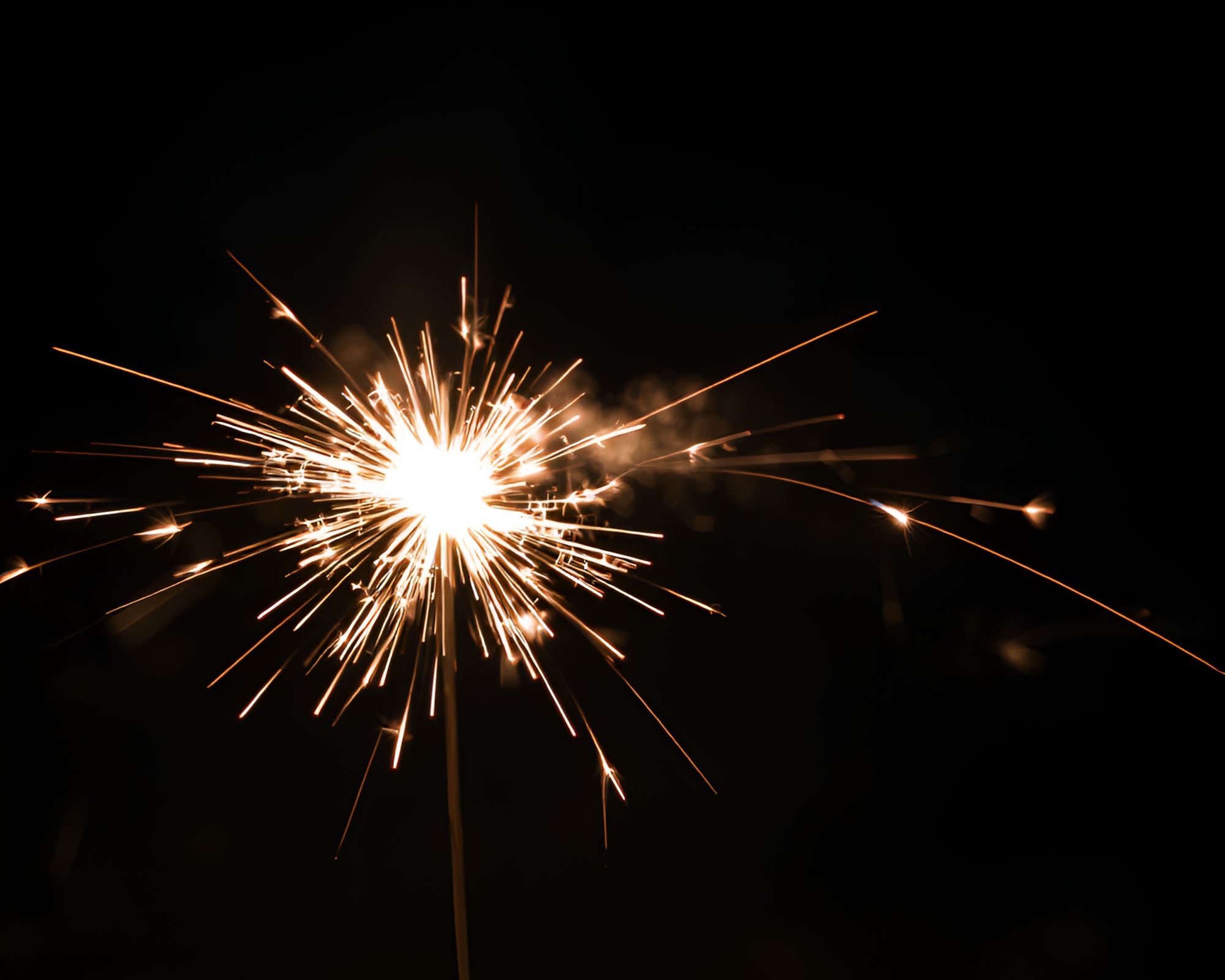 Llama amidst glowing sparkler trails – free AI stock image
