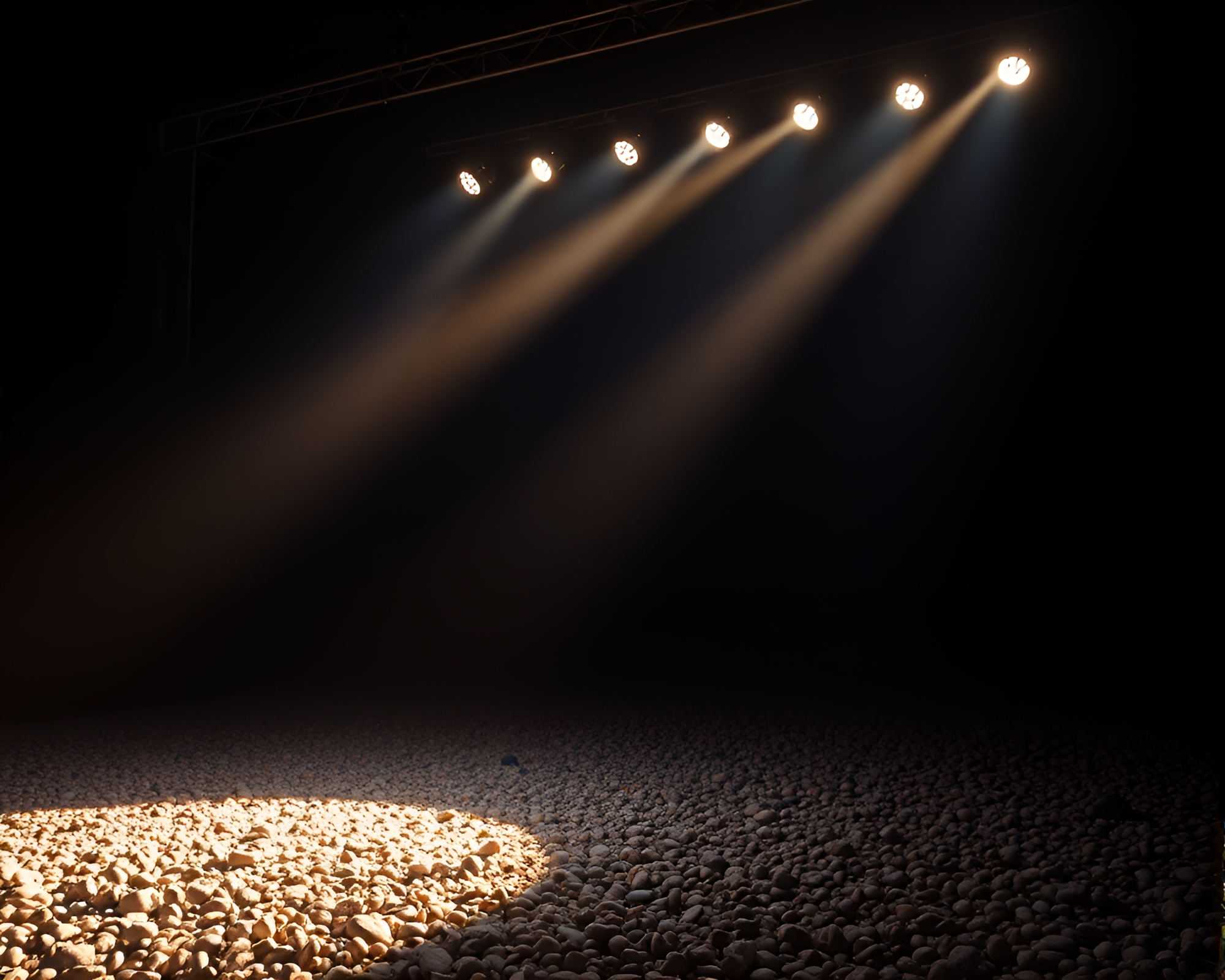 Dramatic Tri-Tone Spotlight on Pebble Beach – free AI stock image