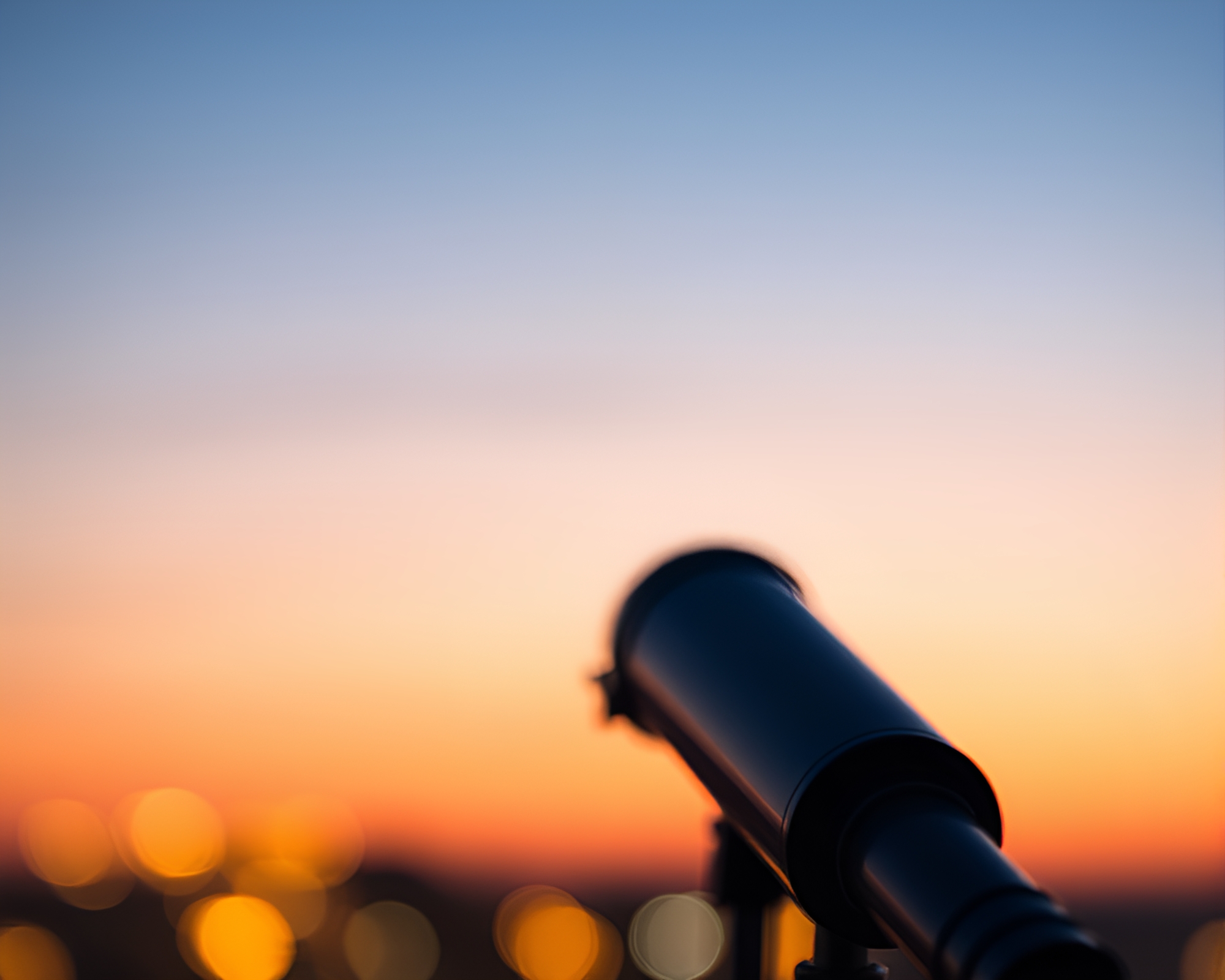 Engraved Telescope with Bokeh Foreground in Digital Twilight – free AI stock image