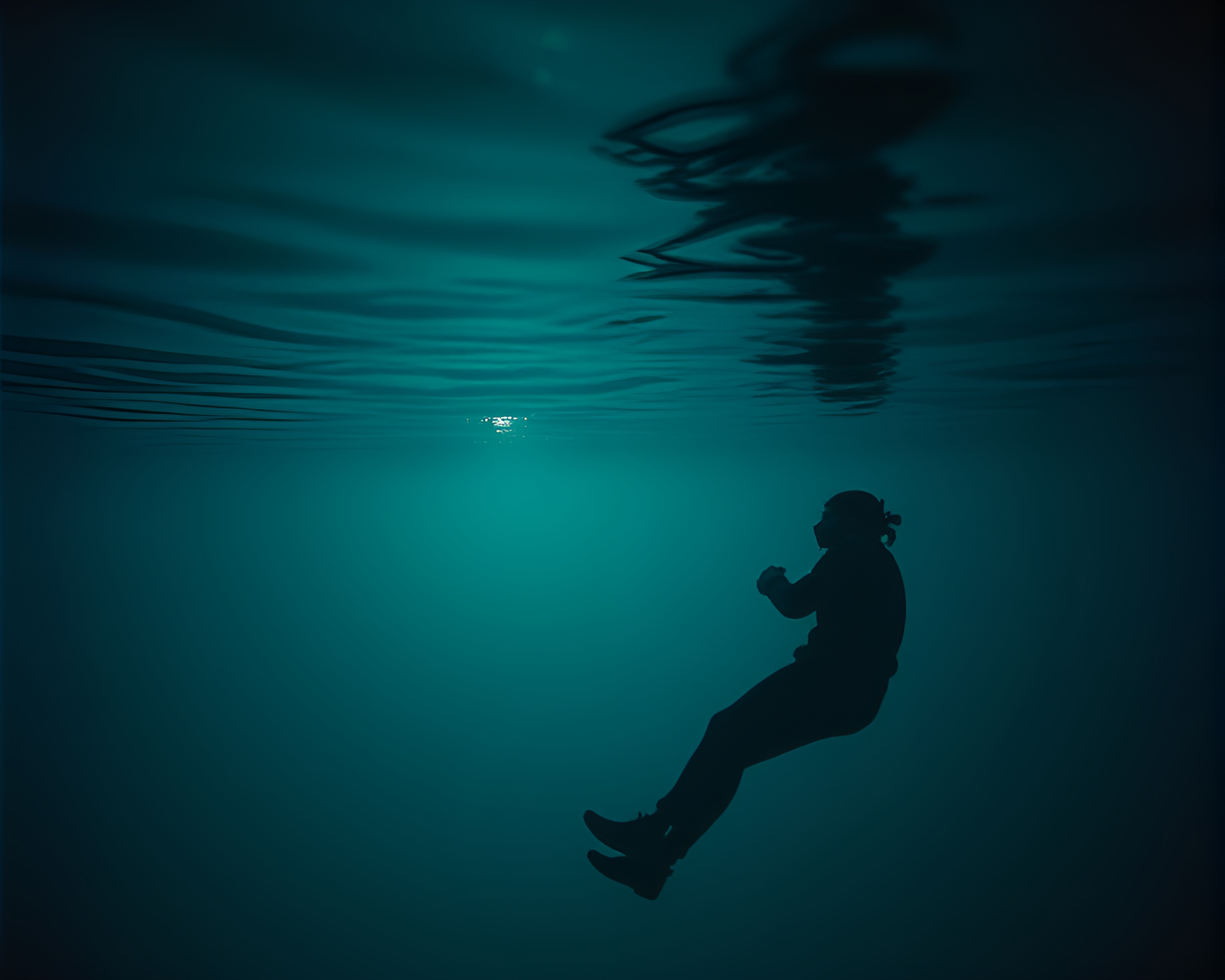 Grunge-style Underwater Submarine Silhouette Reflection – free AI stock image