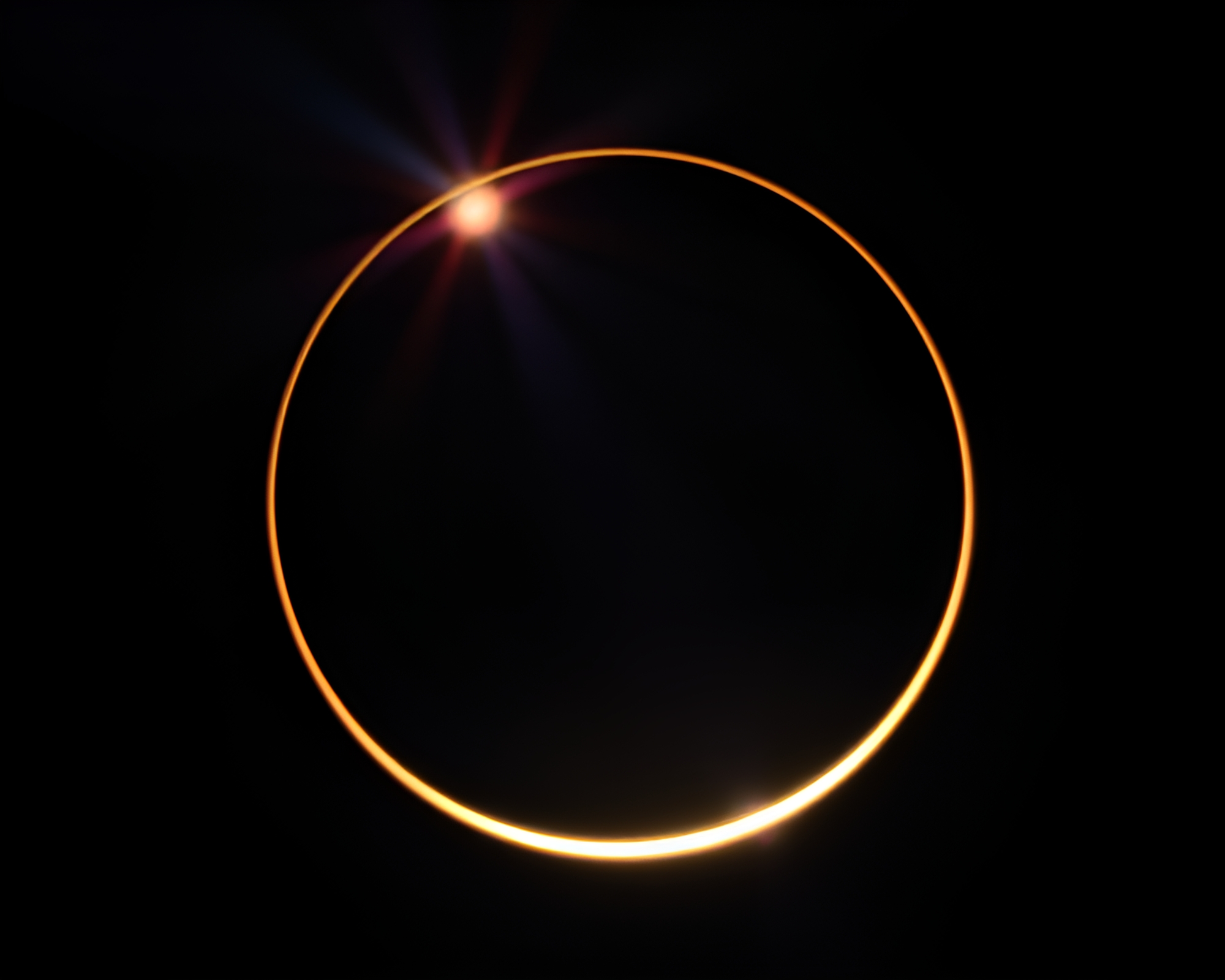 Ethereal Necklace Illuminated by Mysterious Light – free AI stock image
