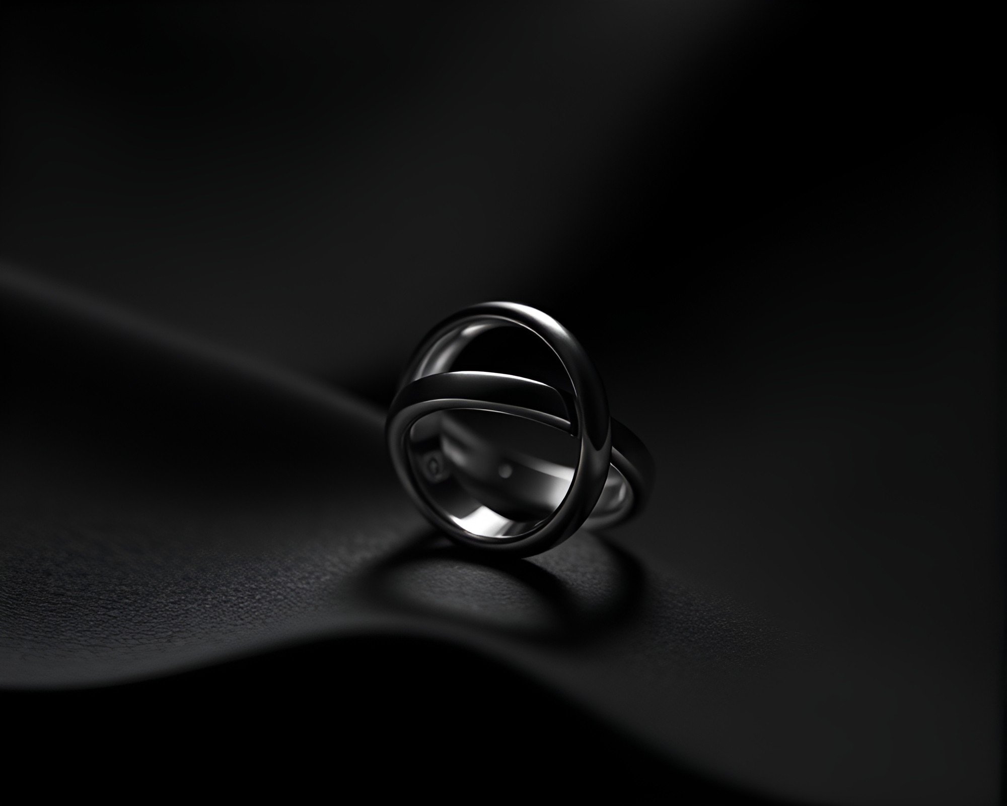 Glimmering Ring in Noir Contours – free AI stock image