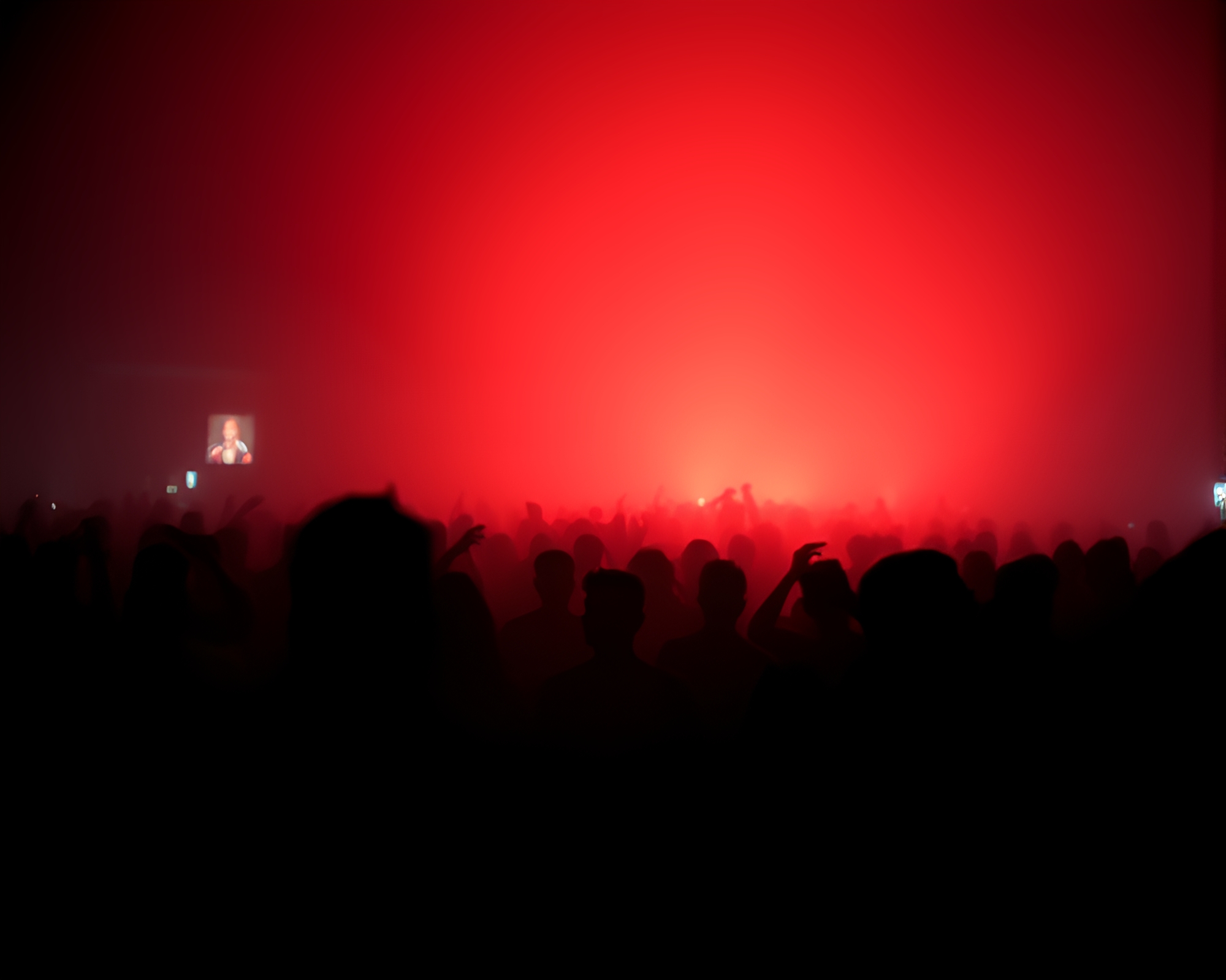 Mesmerizing Light-Painted Golem Crowd – free AI stock image