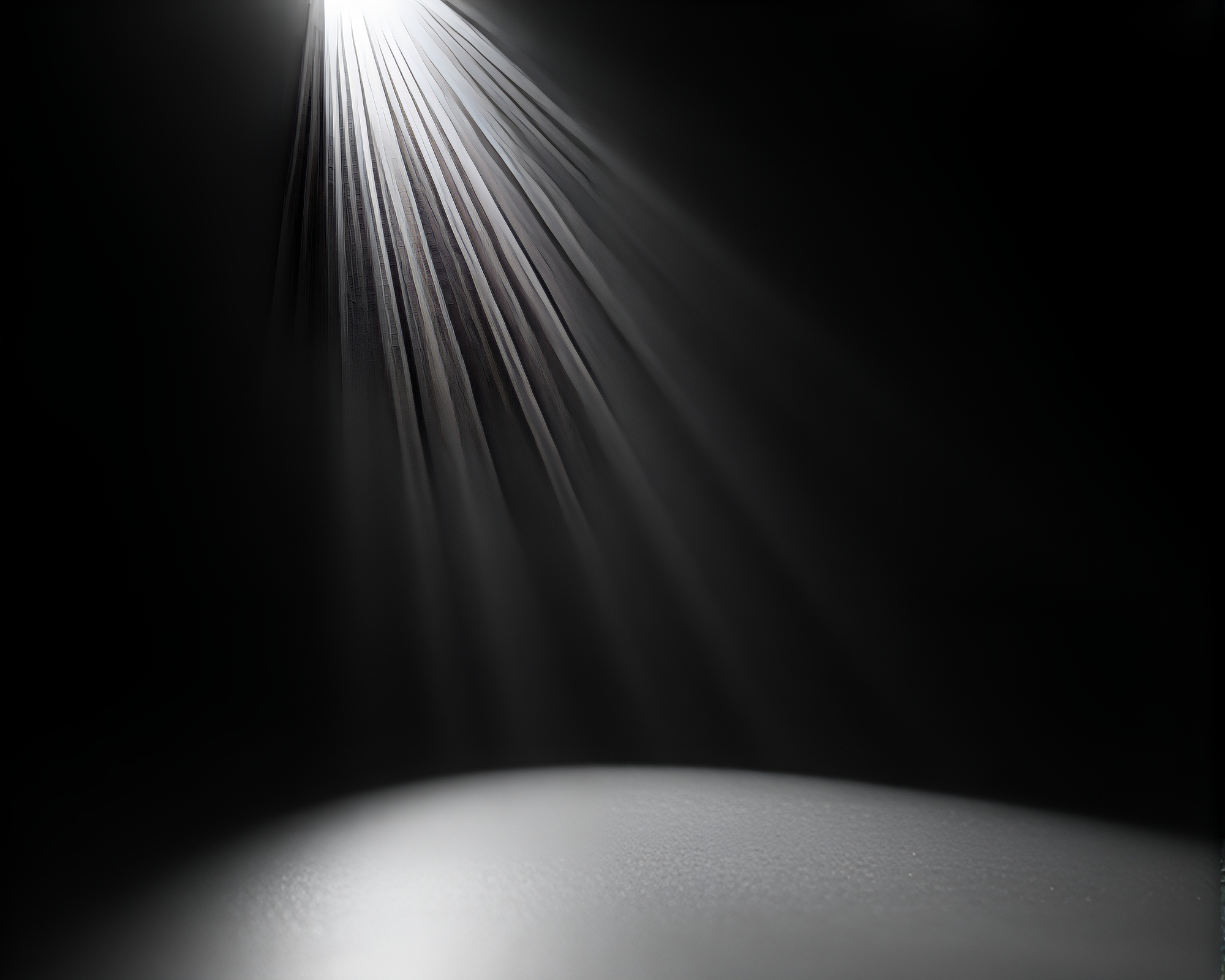 Vase leading lines composition in film grain atmosphere – free AI stock image