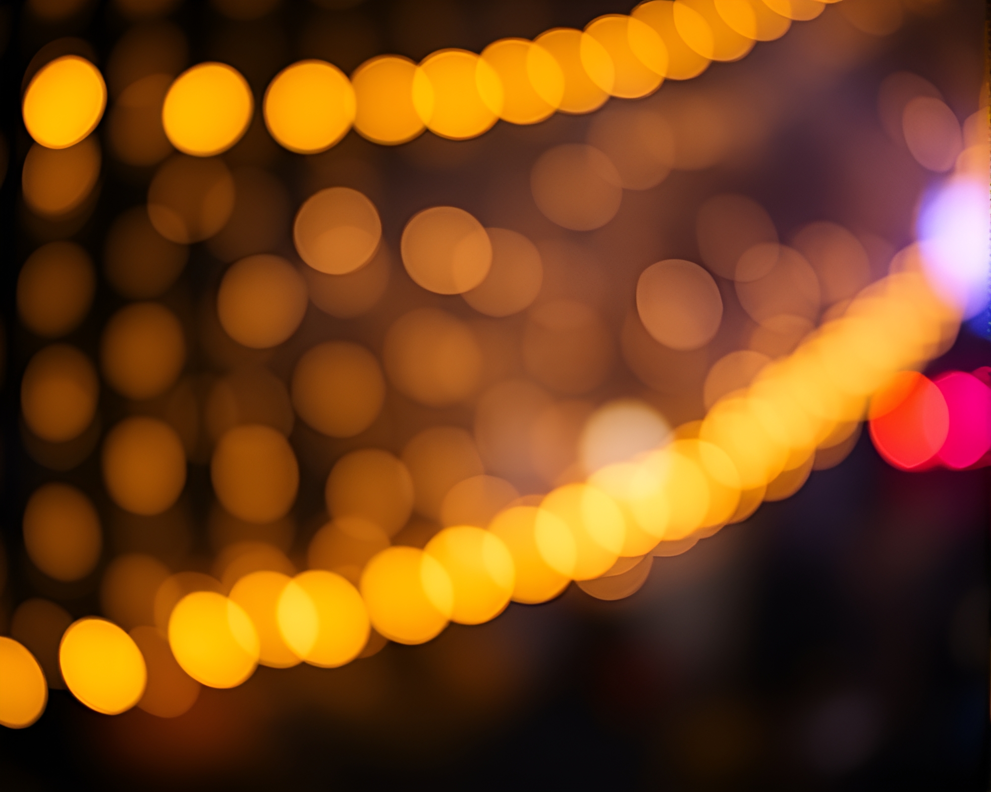 Siren Stippling Amid Glowing Bokeh Lights – free AI stock image