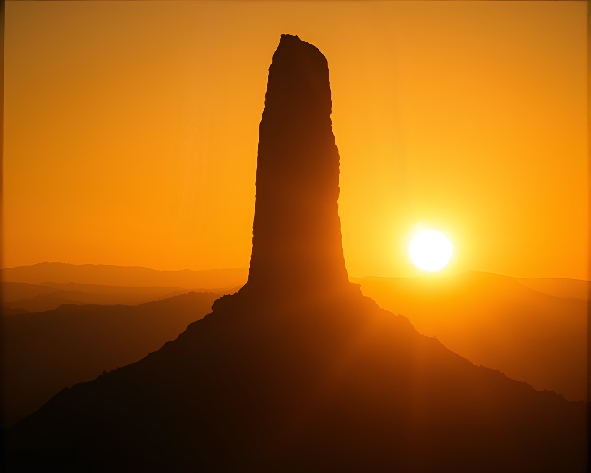 Golden Monolith in High-Contrast Noir Glow – free AI stock image