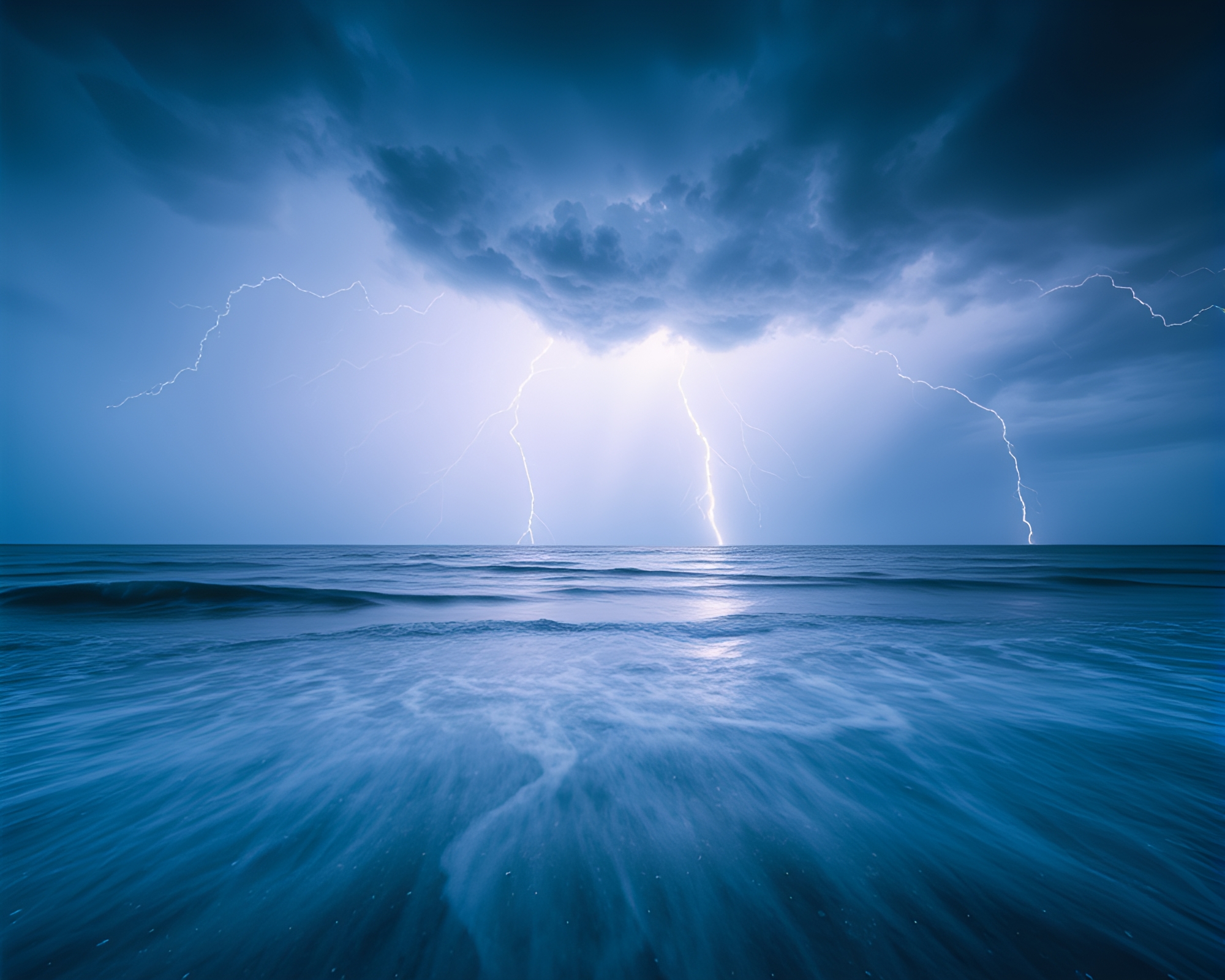 Thunderstorm Ocean Ice Crystals Metallic Long Exposure Photography – free AI stock image