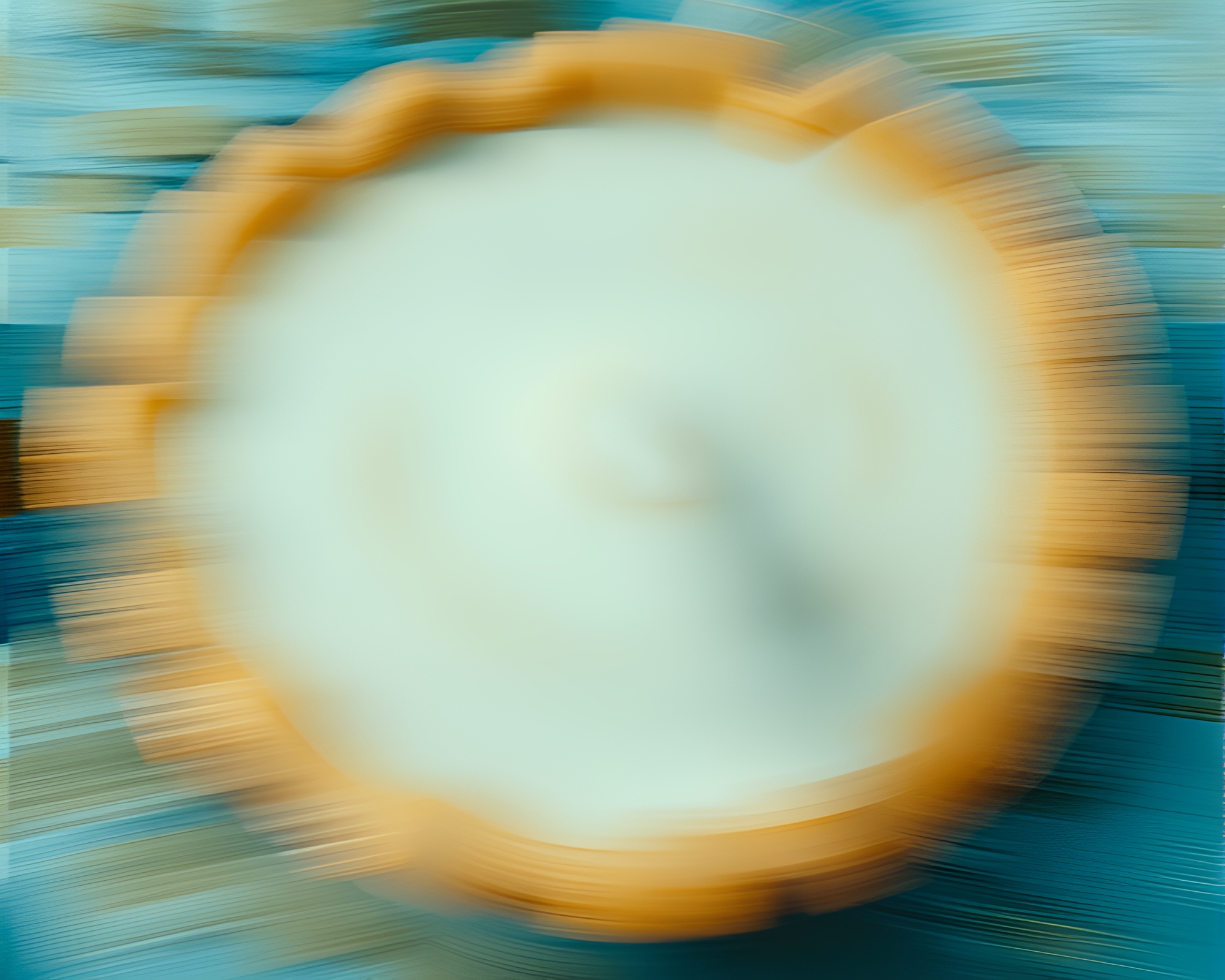 Cubist Pumpkin Pie in Ocean-Blue Motion Blur – free AI stock image