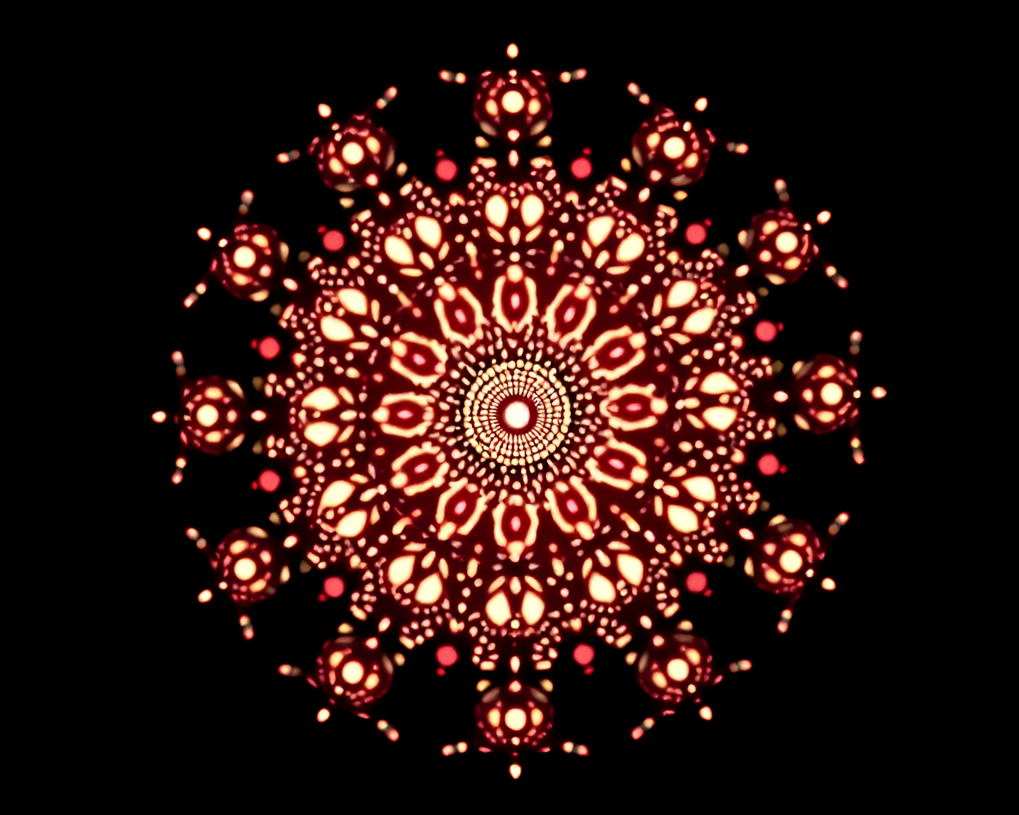 Cubist Mandala: Dawn Dots in Cool Light – free AI stock image