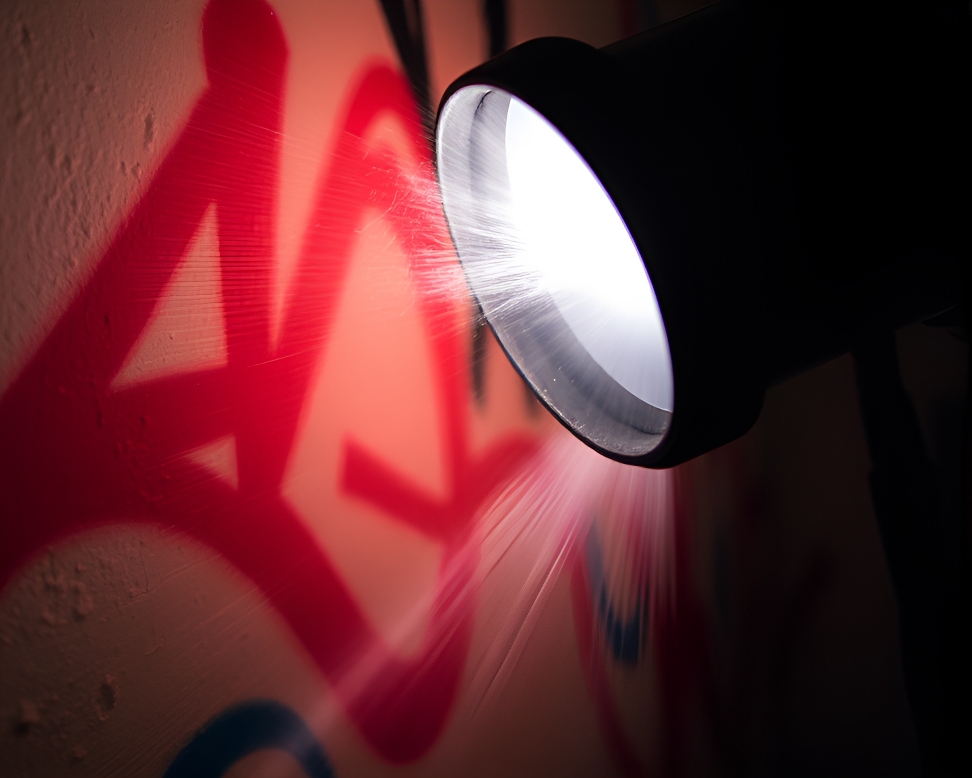 Vibrant Graffiti Lamp Illuminating Urban Night – free AI stock image