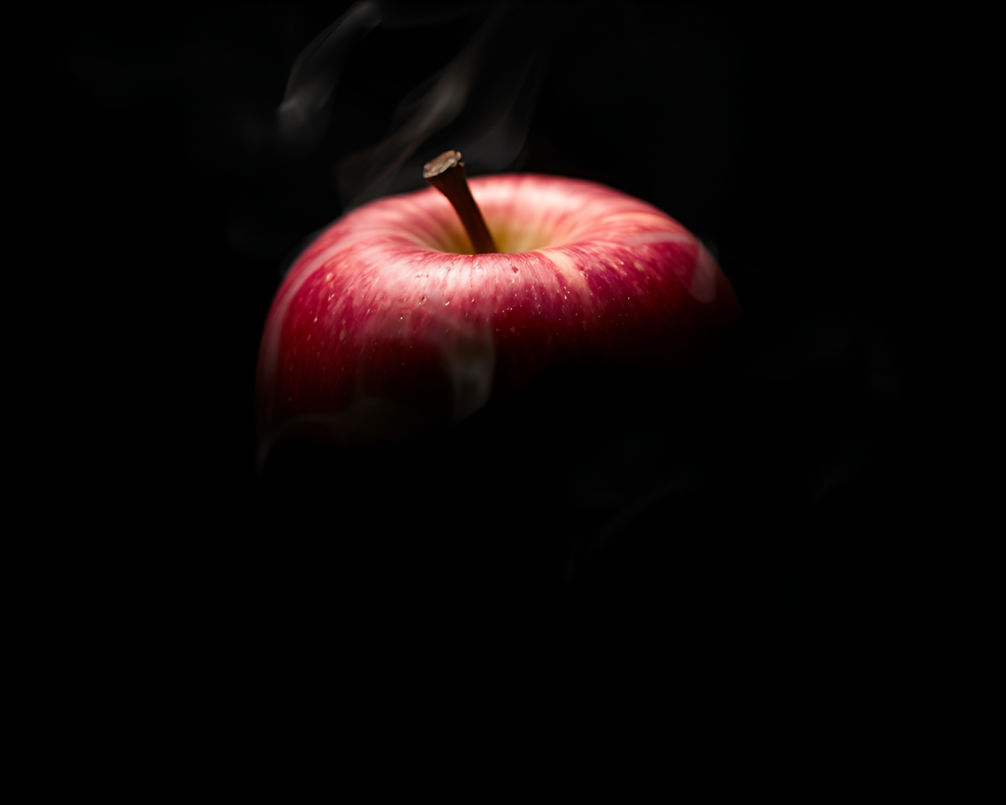 Charcoal Sketch of Apple Cider Under Spotlight – free AI stock image
