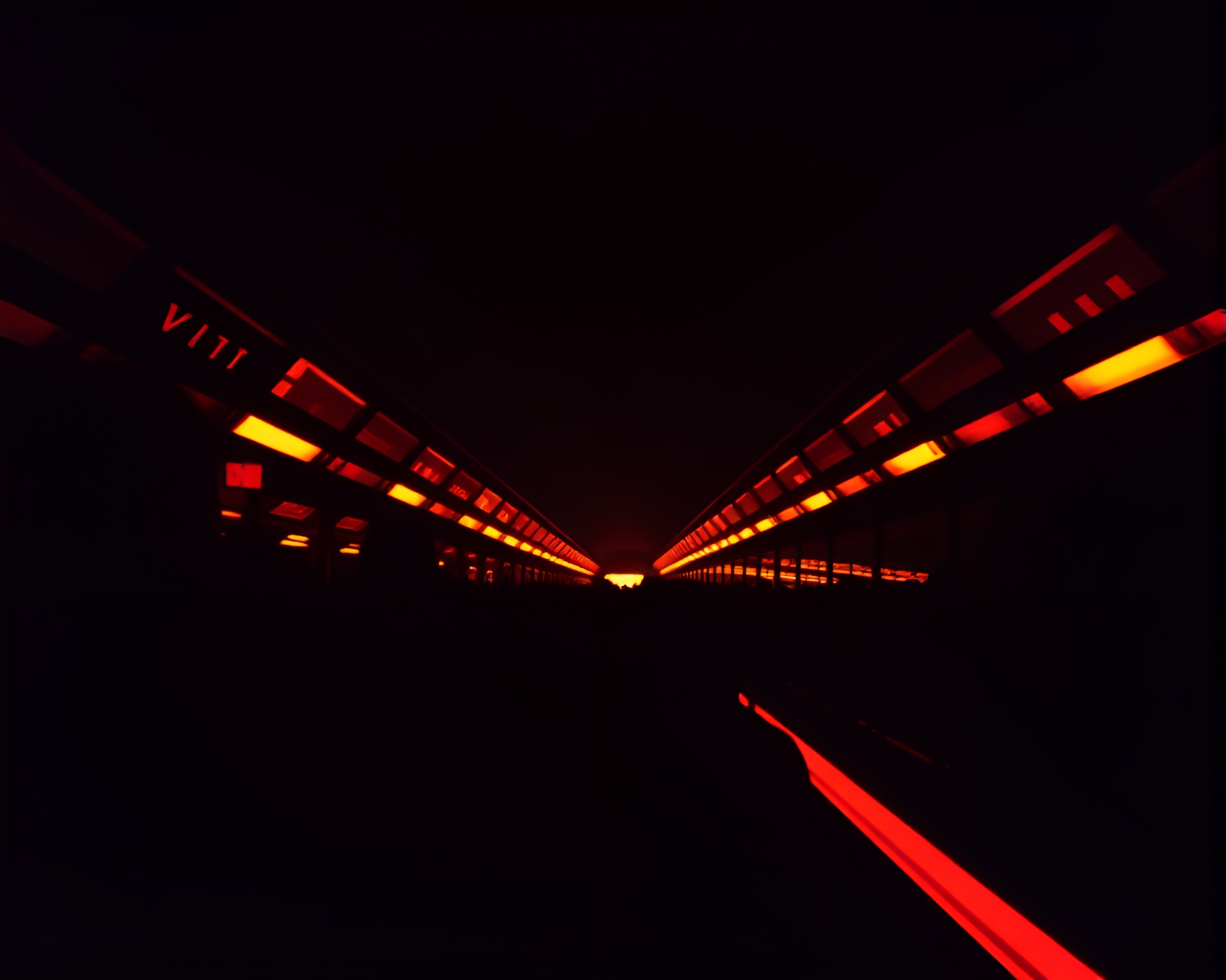 Retro Monorail Spectators – free AI stock image