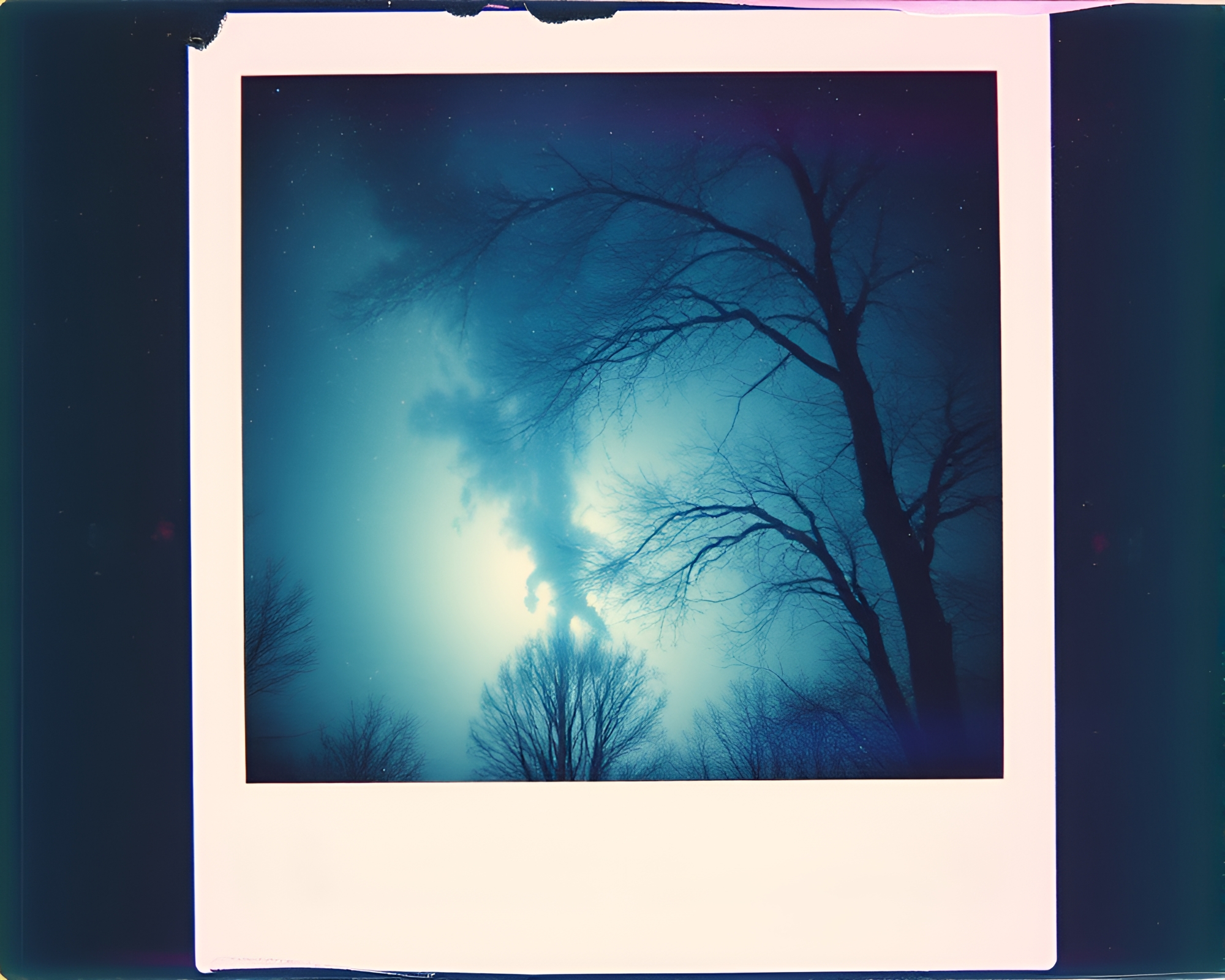 Ethereal Cosmic Horror Natural Frame – free AI stock image