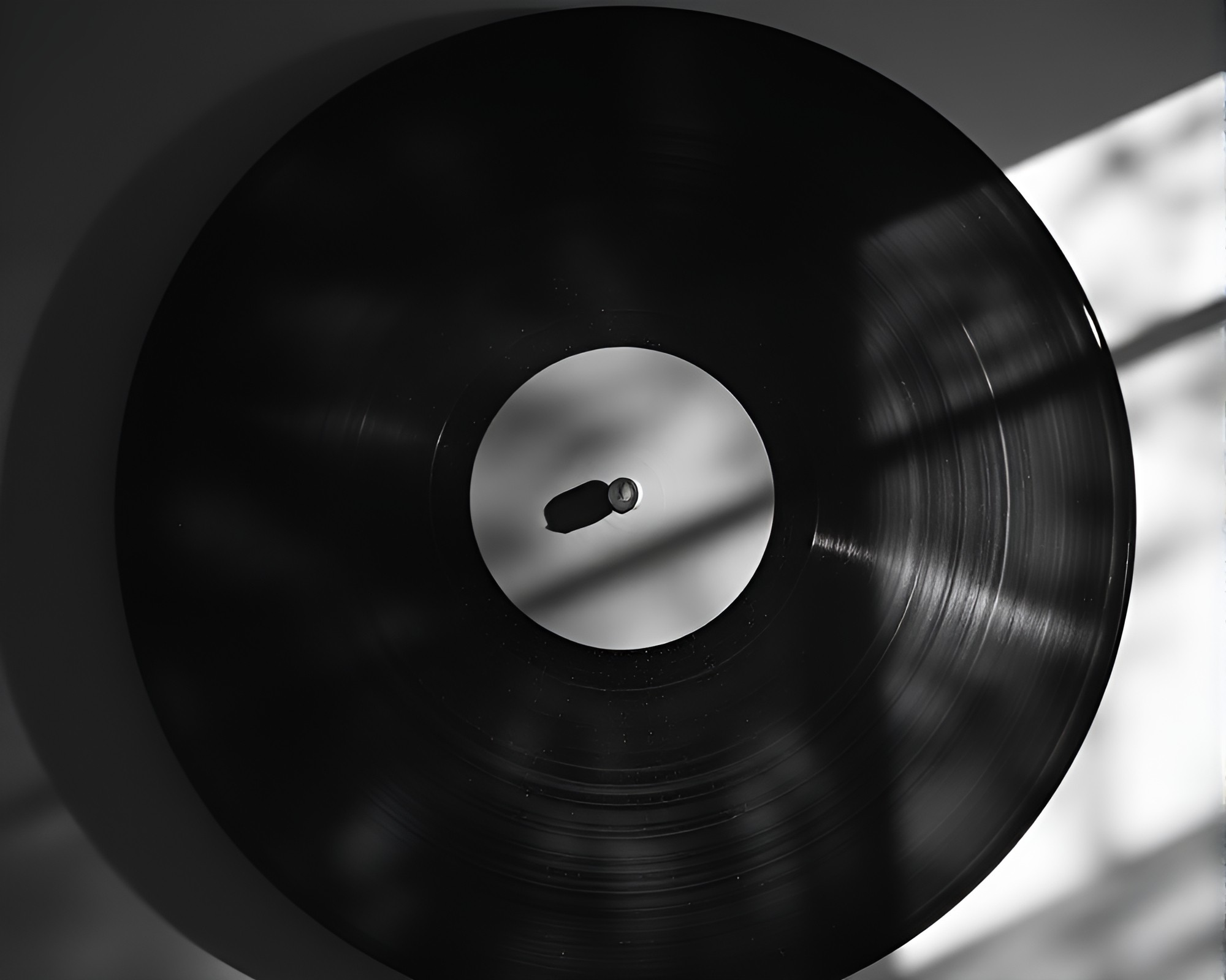 Ethereal Vinyl Double Exposure Grisaille Music Art – free AI stock image