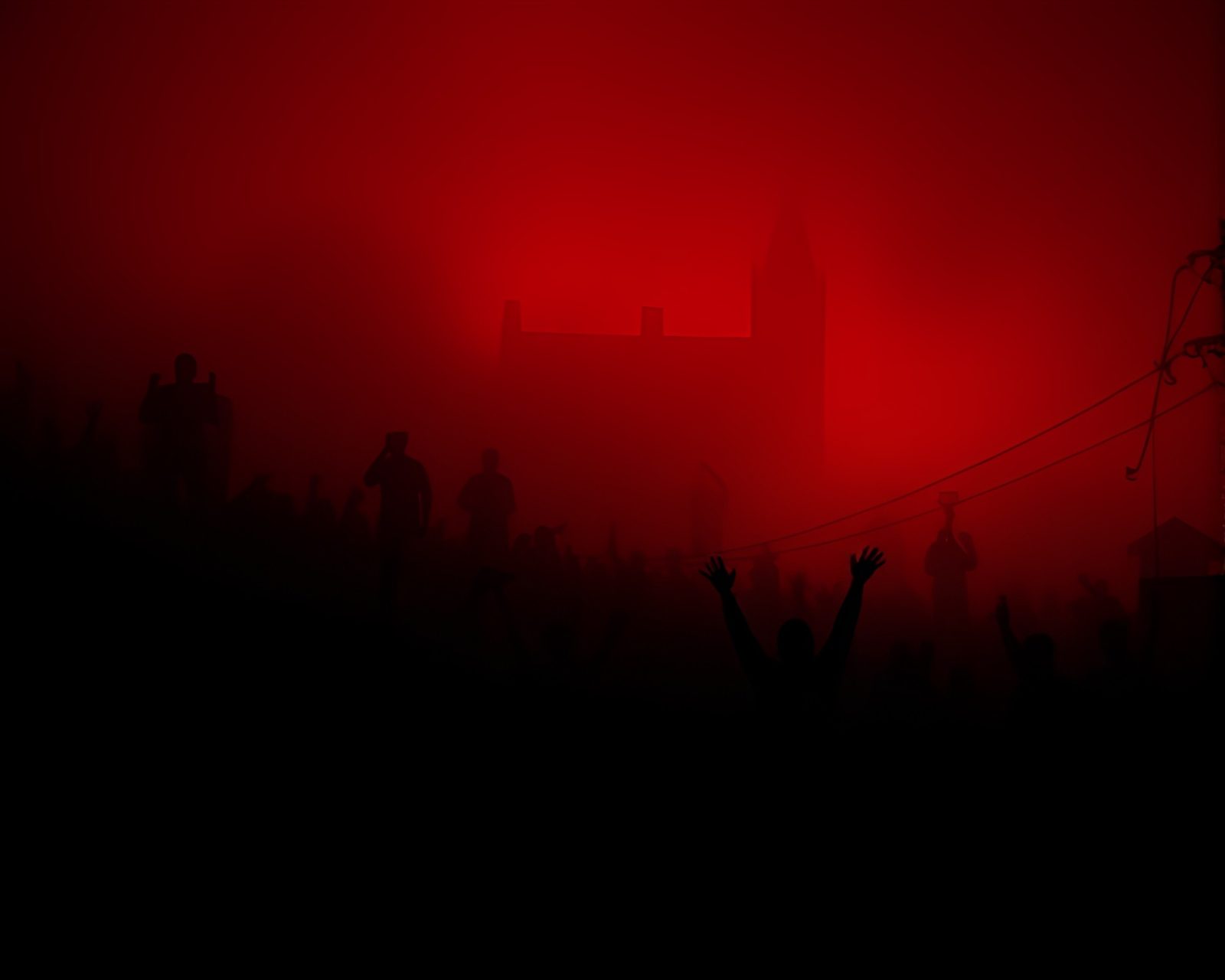 Hyper-realistic crowd silhouettes in eerie Lovecraftian setting.