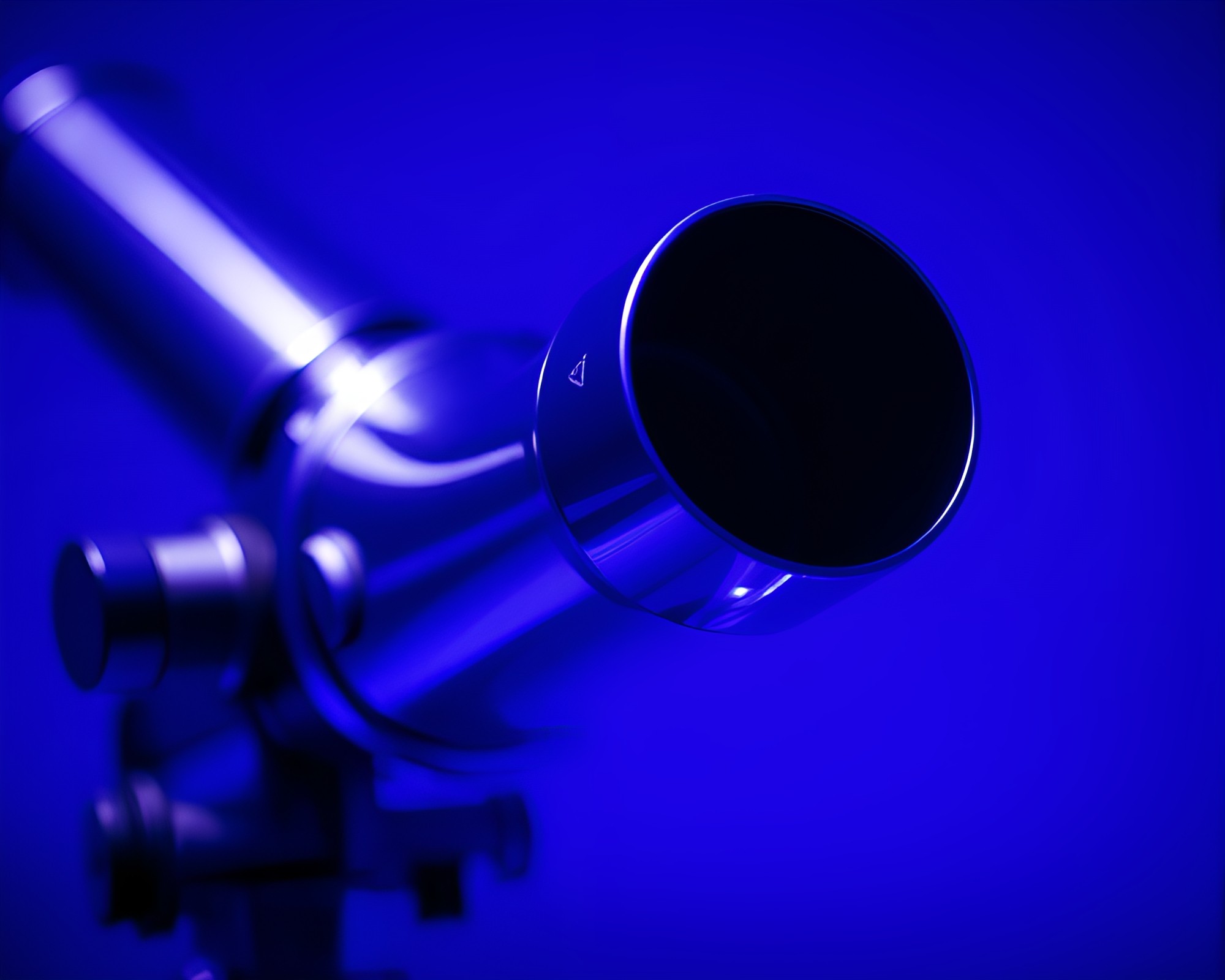 Monochrome Blue Brass Telescope in Ultraviolet Style – free AI stock image