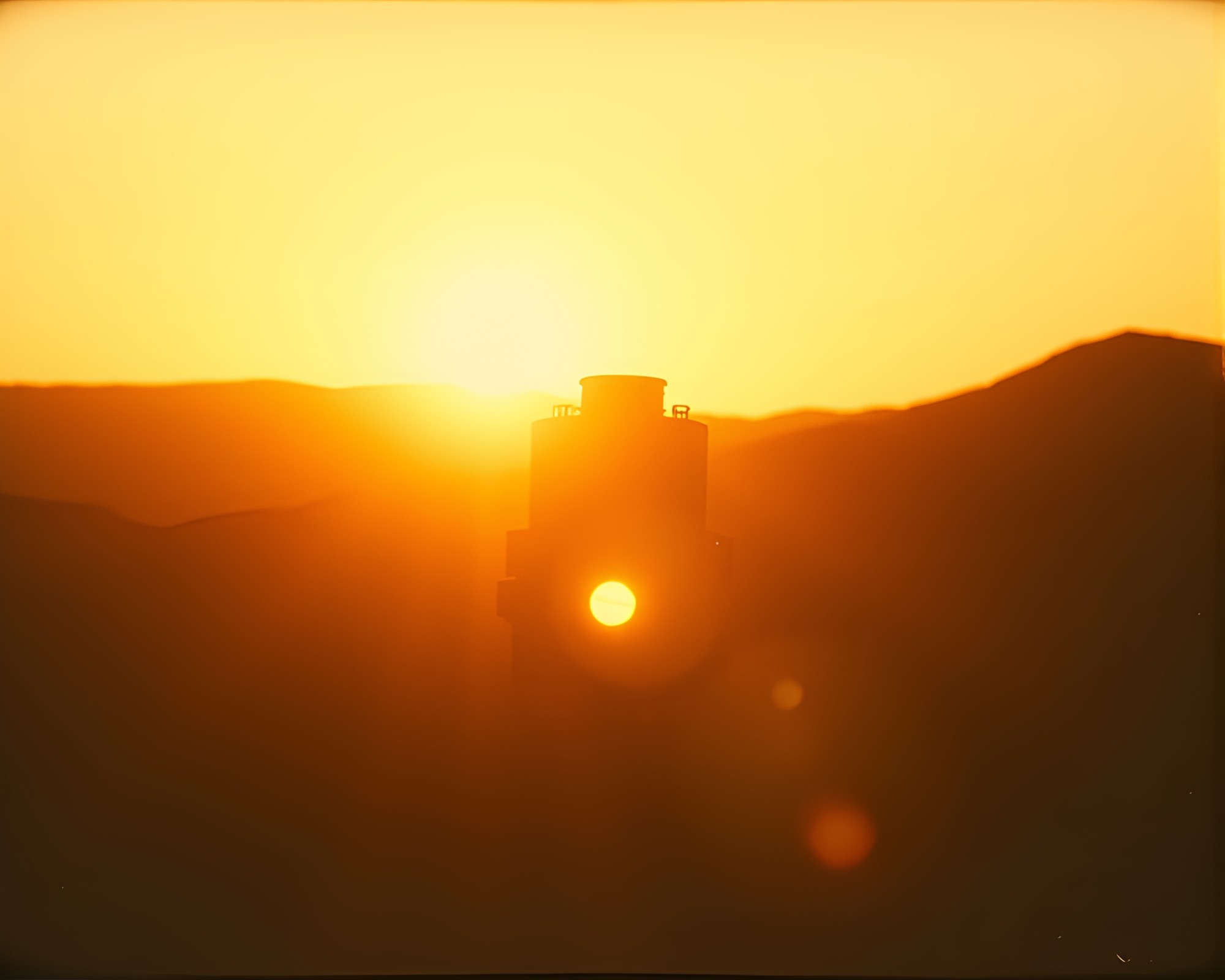 Zero-Point Energy Reactor Illuminated by Gold Foil Highlights – free AI stock image
