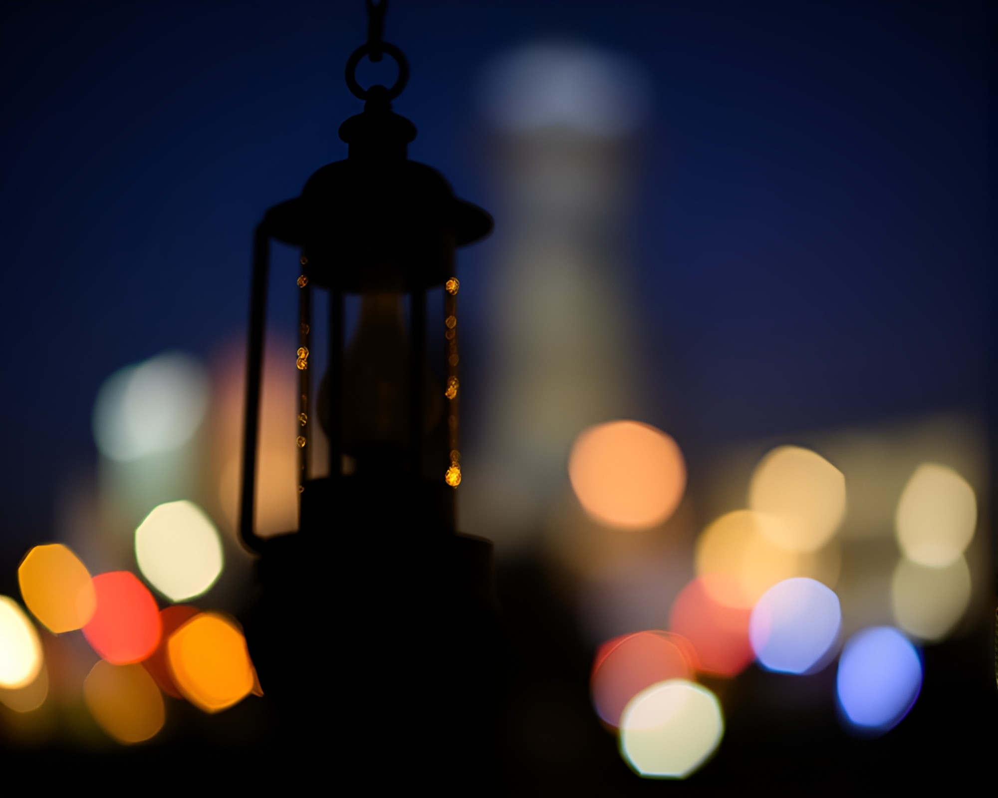 Serenity in Shadows: Bokeh Lamp Silhouette Impasto Art – free AI stock image